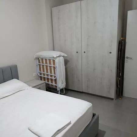Leku Appartamento Vlorë